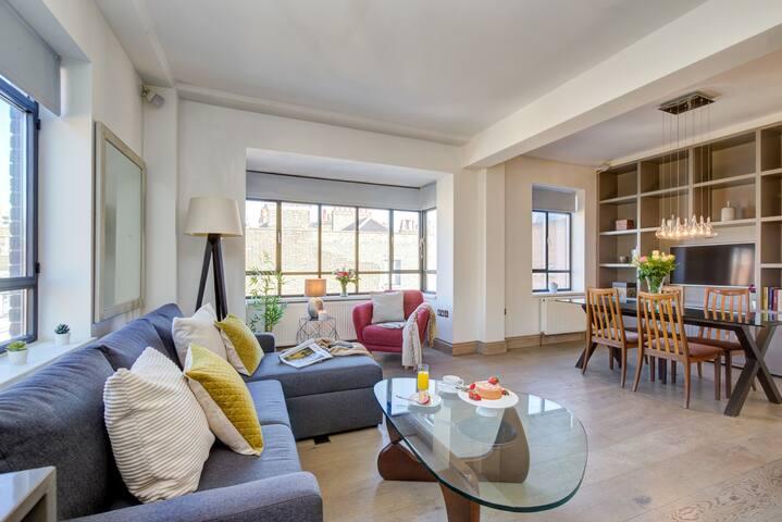 Chic 1BR Central London Retreat6